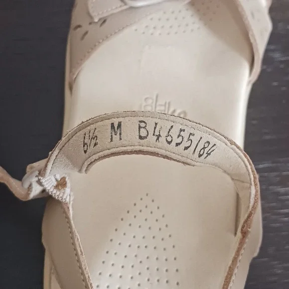 SAS Duo Quarter Strap Sandals Womens 6.5 Beige Comfort Leather Walking Shoes USA - Picture 5 of 8